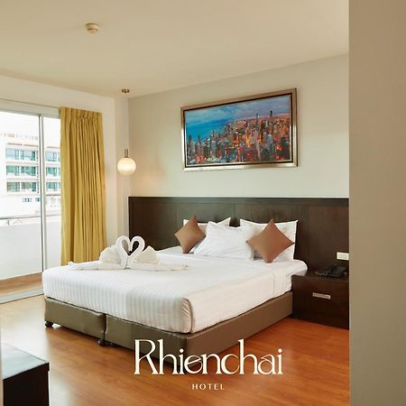 Rhienchai Place Hotel Surat Thani Exterior photo