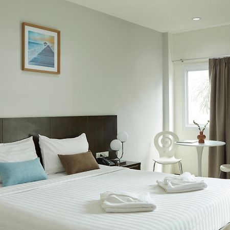 Rhienchai Place Hotel Surat Thani Exterior photo