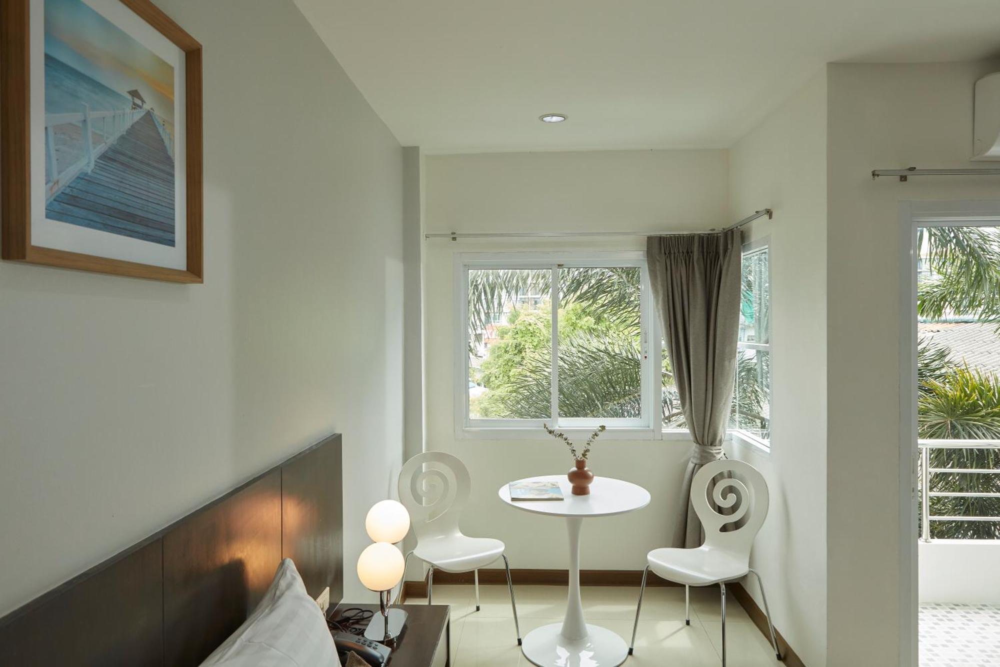 Rhienchai Place Hotel Surat Thani Exterior photo
