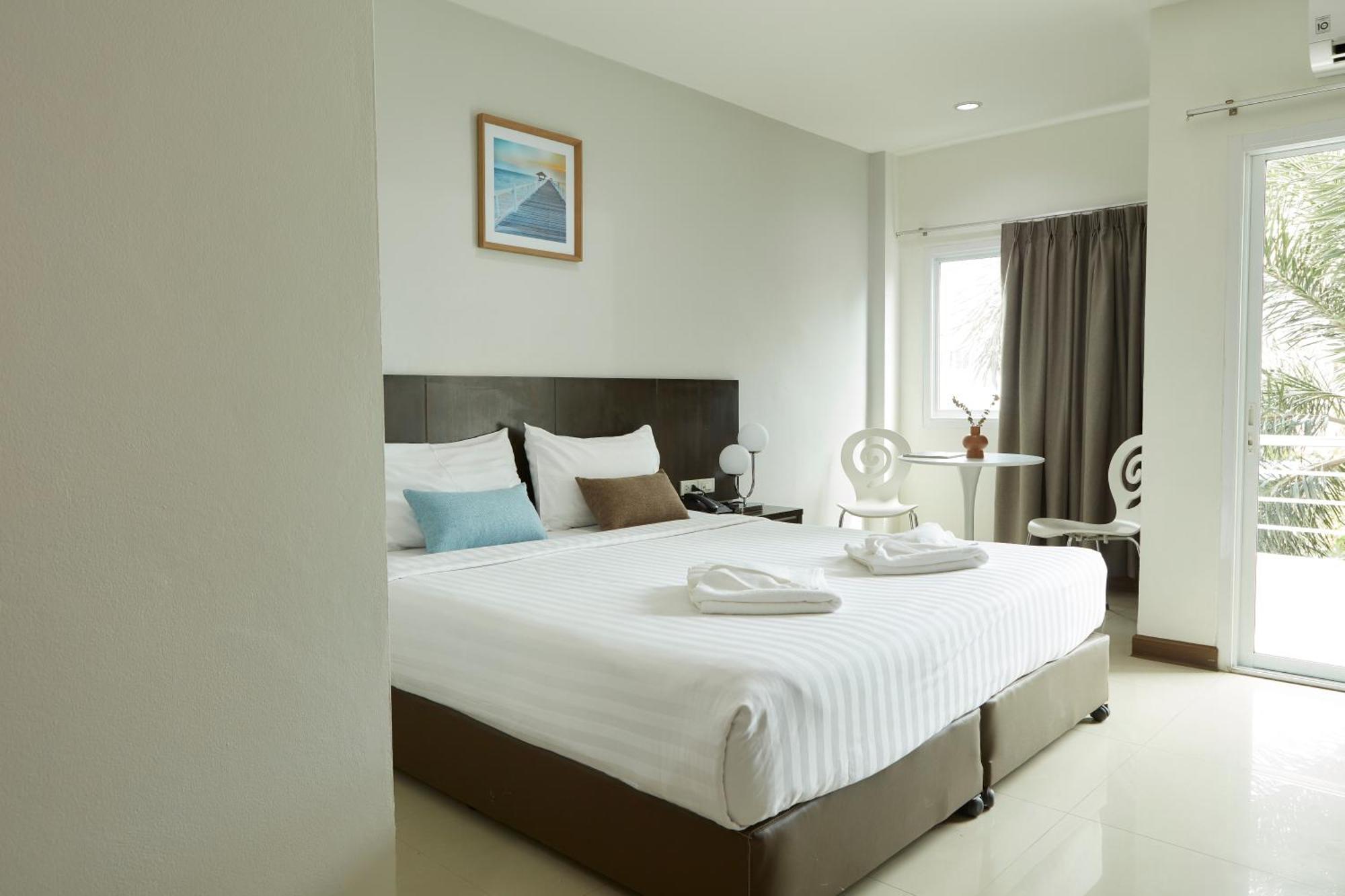 Rhienchai Place Hotel Surat Thani Exterior photo