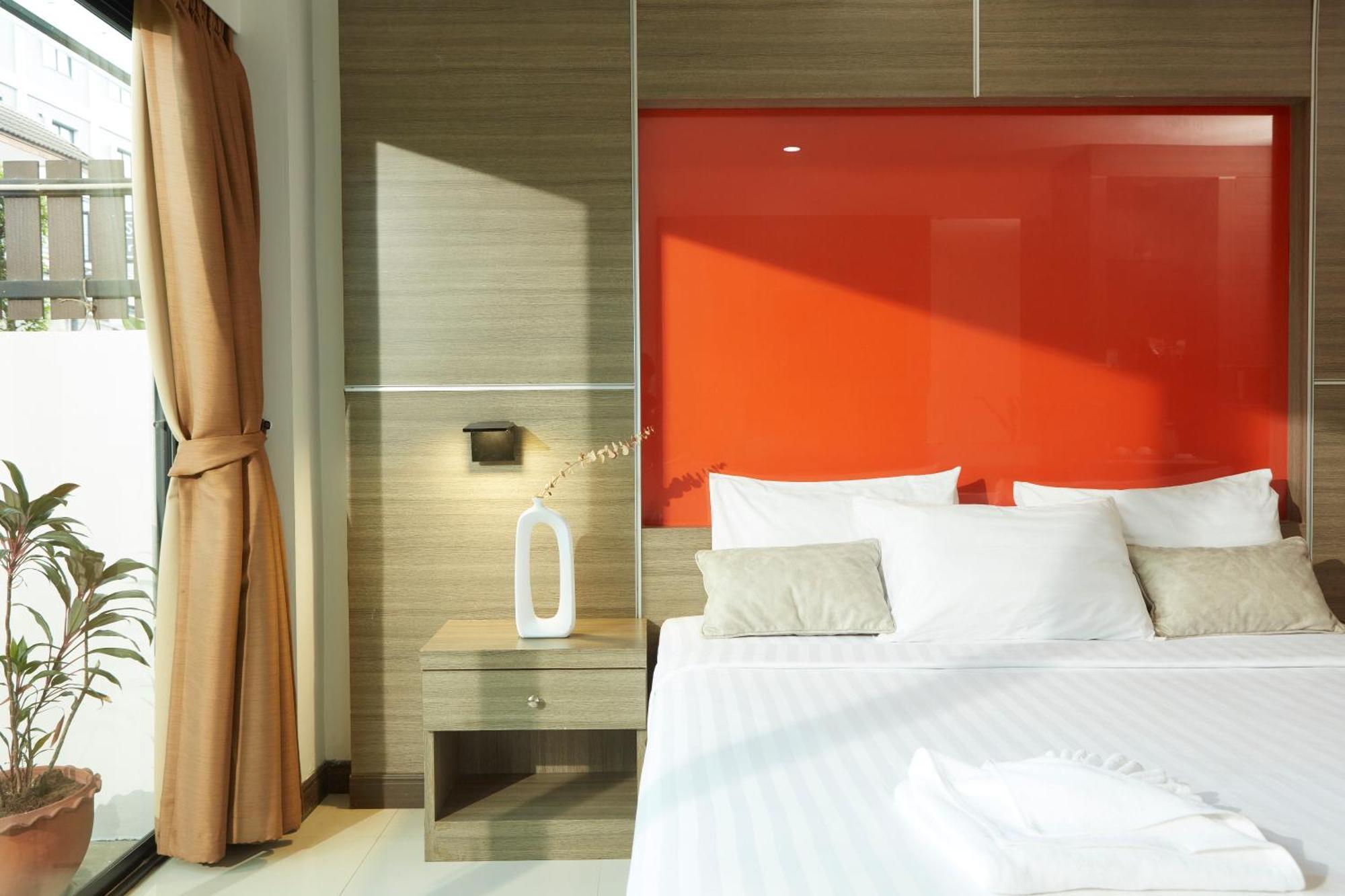 Rhienchai Place Hotel Surat Thani Exterior photo